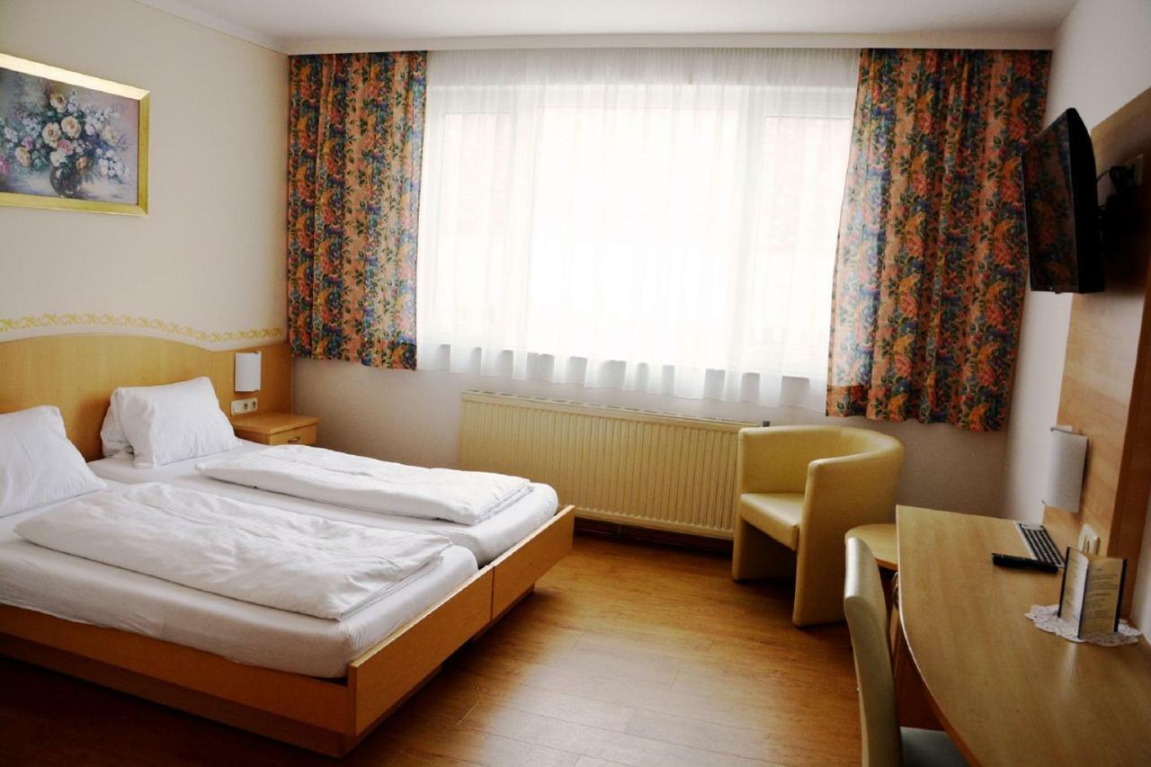 Gasthaus & Gaestehaus Bsteh Wulzeshofen Екстер'єр фото